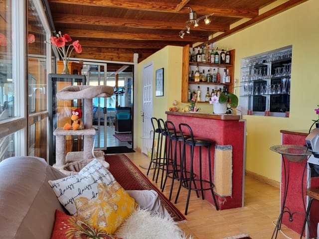 6 slaapkamer Villa te koop in La Victoria de Acentejo met zwembad - € 569.700 (Ref: 9985704)