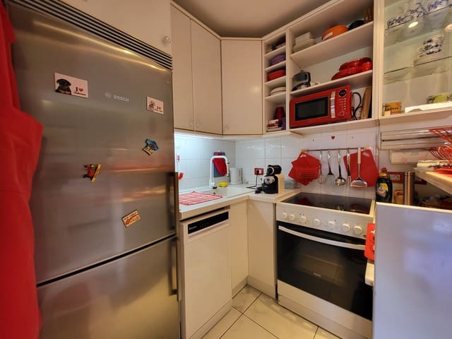 Leilighet til salgs i Puerto de la Cruz med svømmebasseng - € 169 000 (Ref: 9997541)