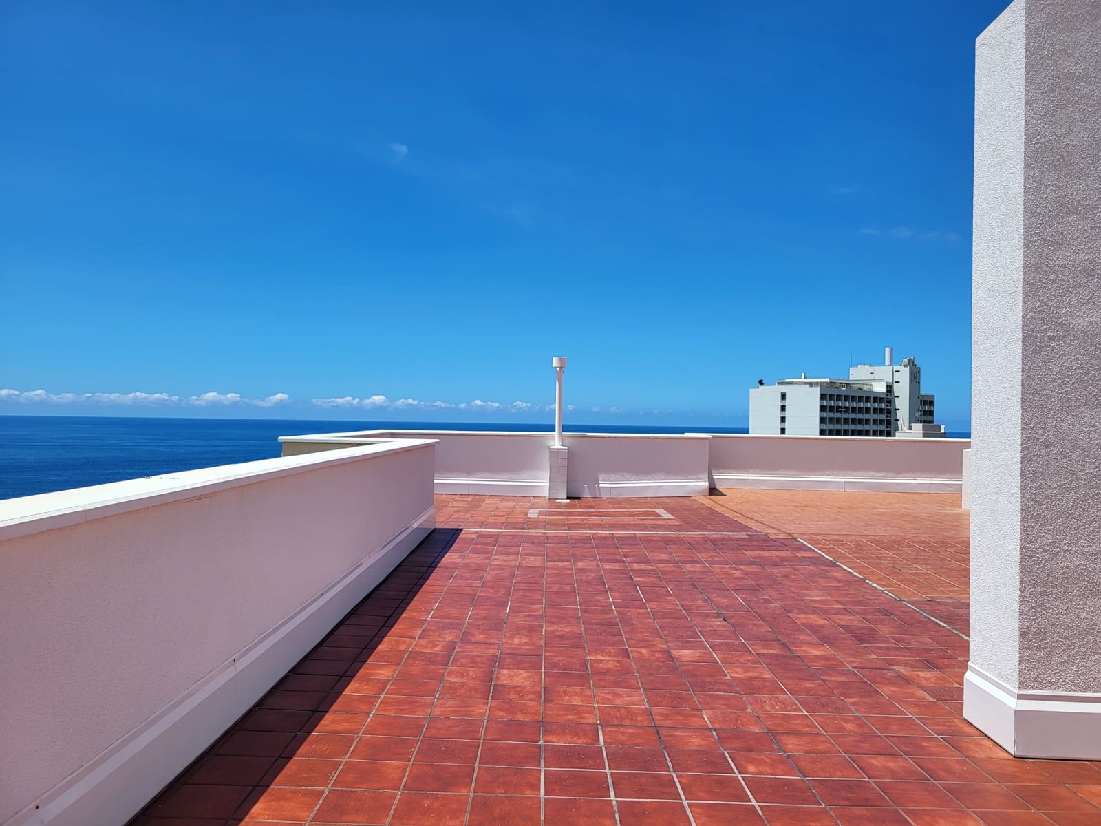 Leilighet til salgs i Puerto de la Cruz med svømmebasseng - € 169 000 (Ref: 9997541)
