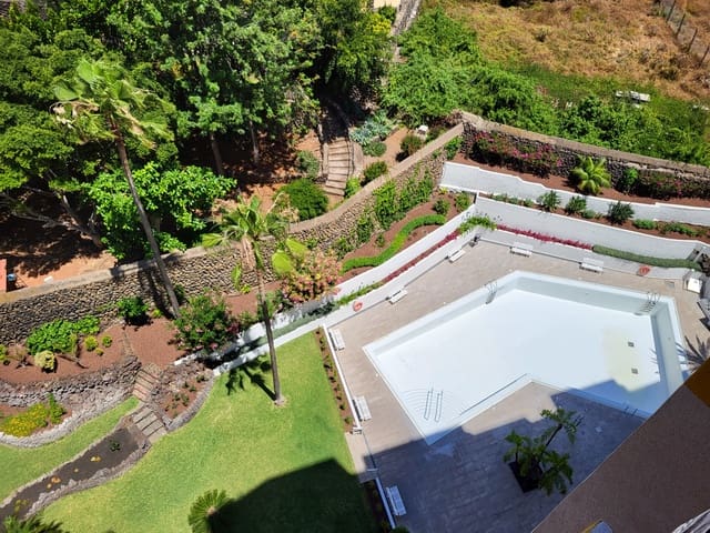Leilighet til salgs i Puerto de la Cruz med svømmebasseng - € 169 000 (Ref: 9997541)