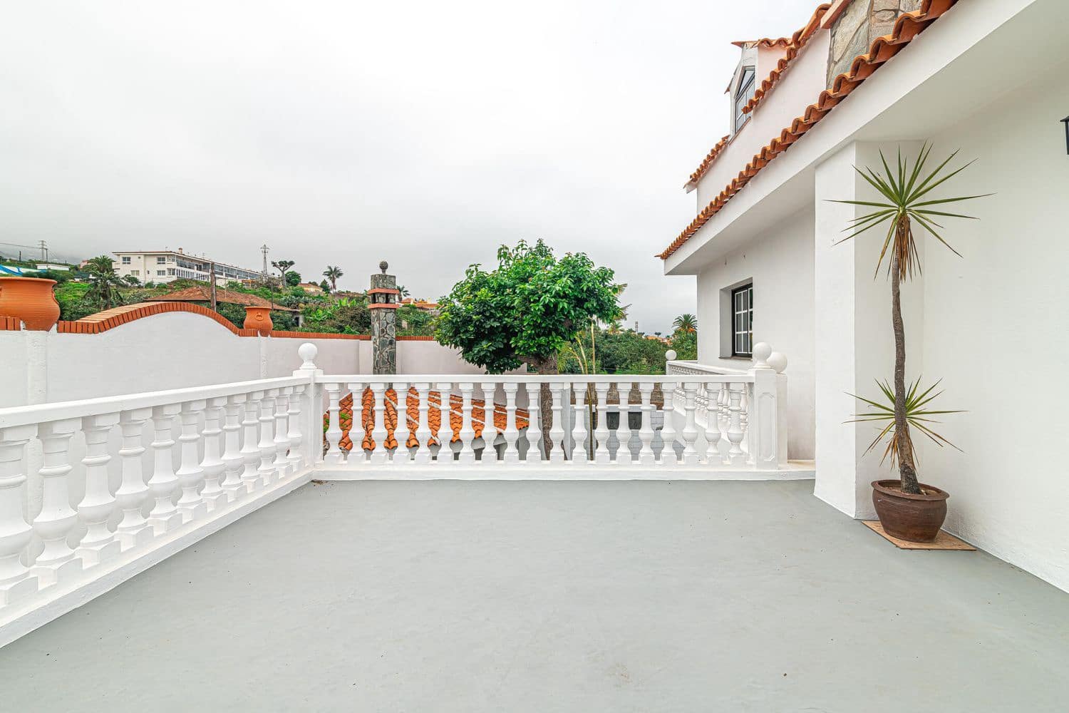 6 sypialnia Willa na sprzedaż w La Orotava z garażem - 1 000 000 € (Ref: 7918494)