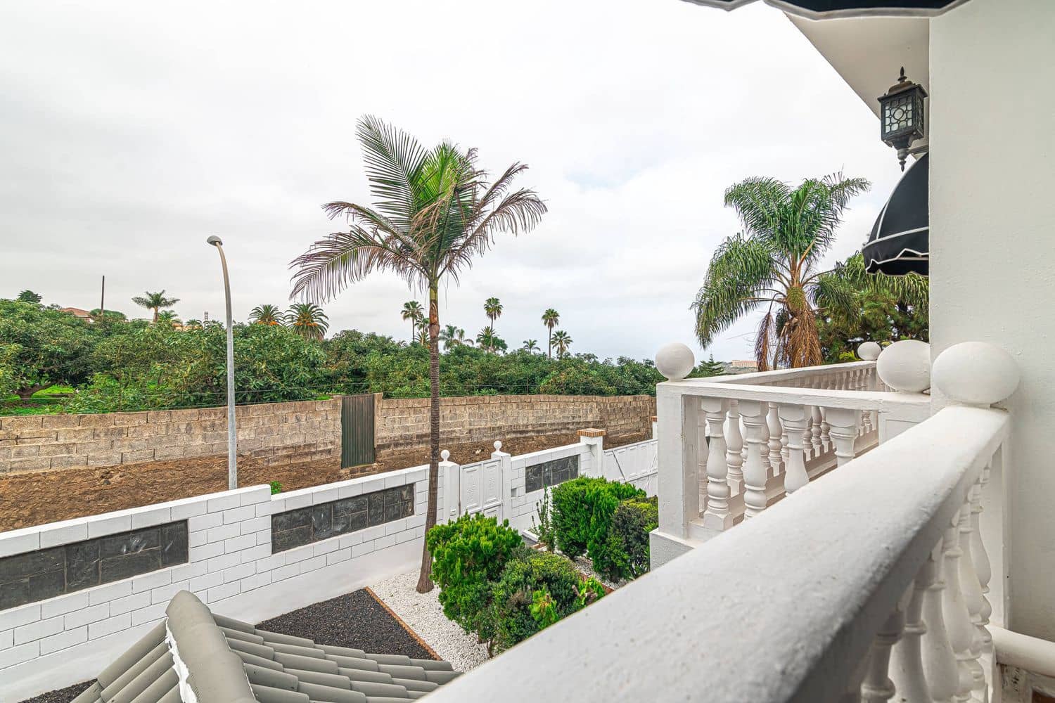 6 sypialnia Willa na sprzedaż w La Orotava z garażem - 1 000 000 € (Ref: 7918494)