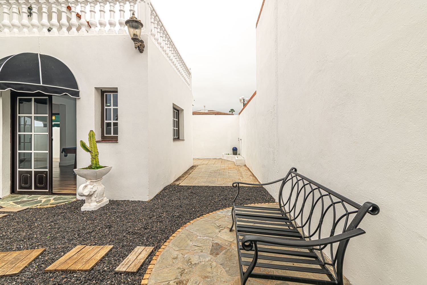 6 sypialnia Willa na sprzedaż w La Orotava z garażem - 1 000 000 € (Ref: 7918494)