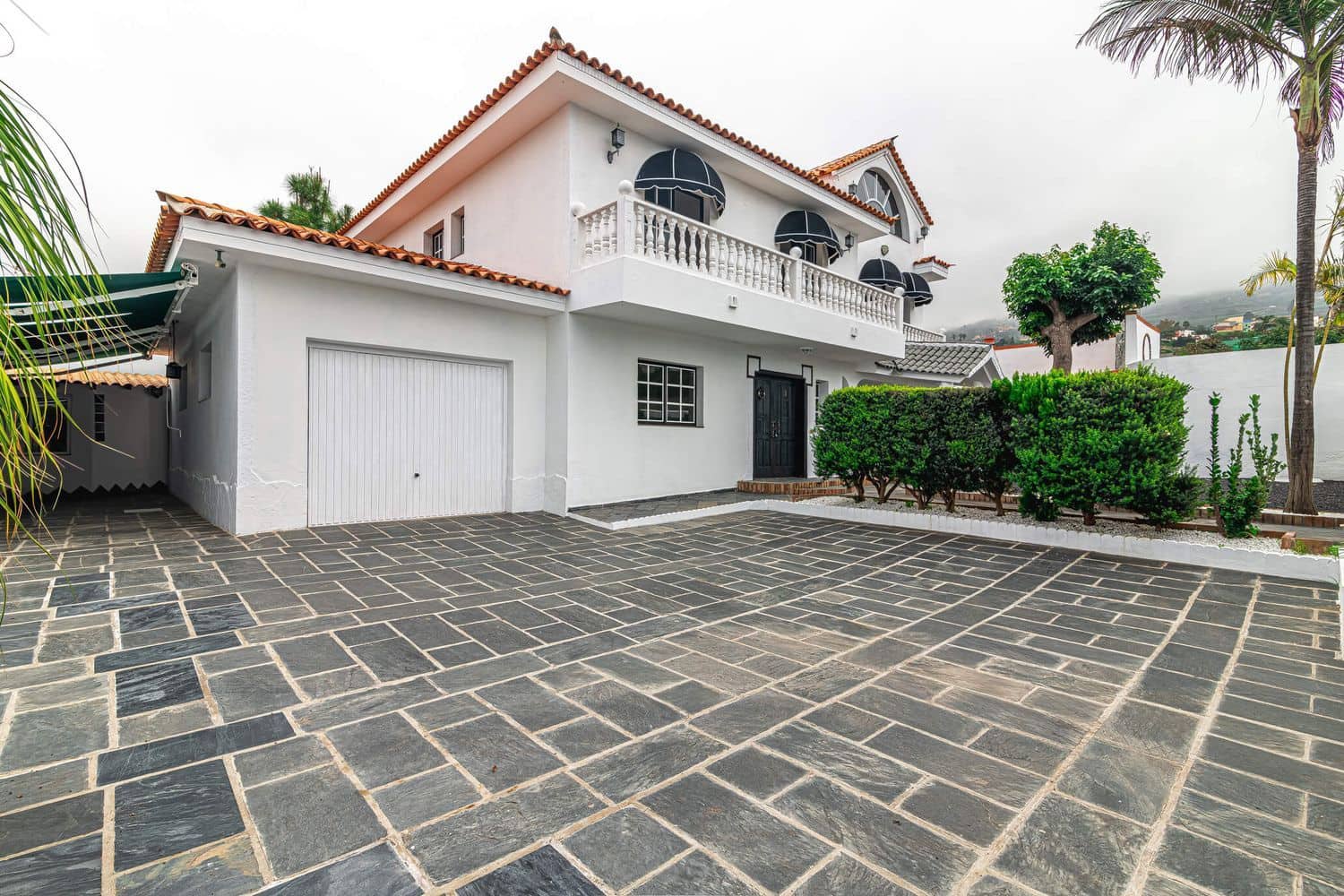 6 sypialnia Willa na sprzedaż w La Orotava z garażem - 1 000 000 € (Ref: 7918494)