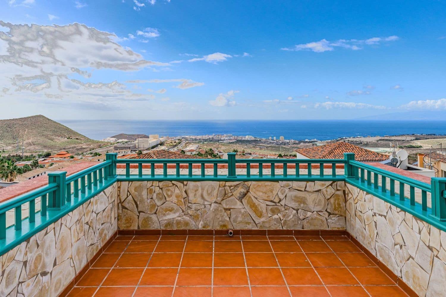 3 sypialnia Willa na sprzedaż w Chayofa z basenem garażem - 749 000 € (Ref: 8791749)