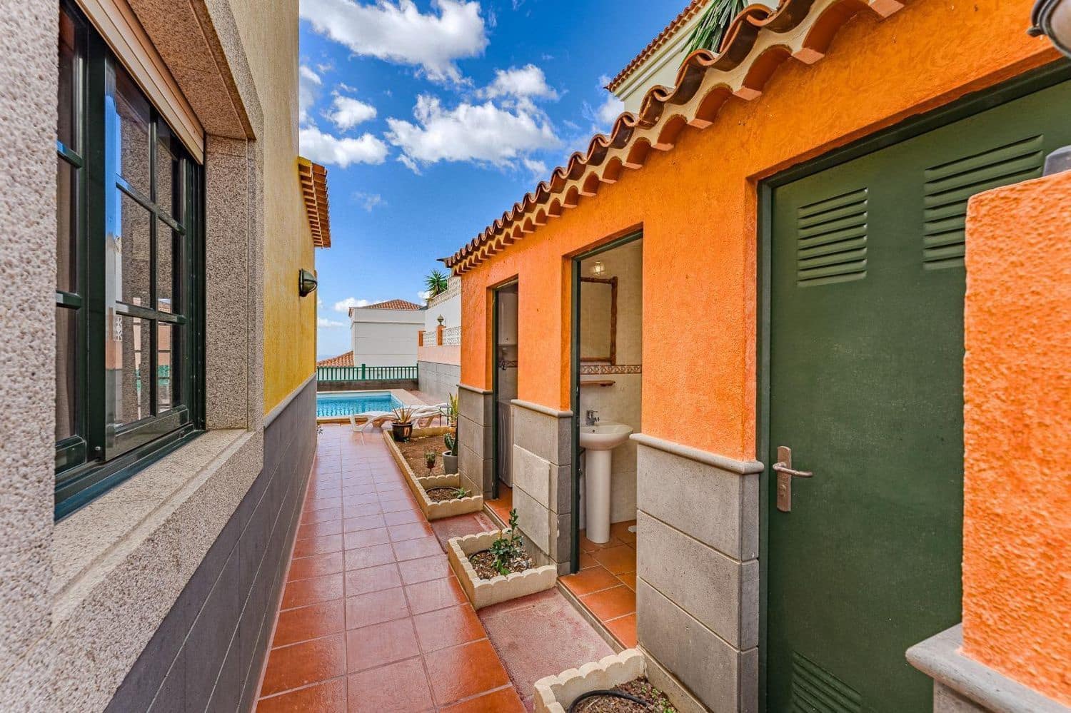 3 sypialnia Willa na sprzedaż w Chayofa z basenem garażem - 749 000 € (Ref: 8791749)