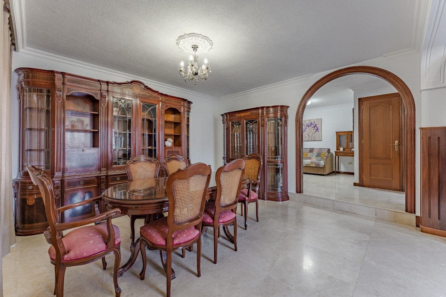 3 sypialnia Willa na sprzedaż w Chayofa z basenem garażem - 749 000 € (Ref: 8791749)