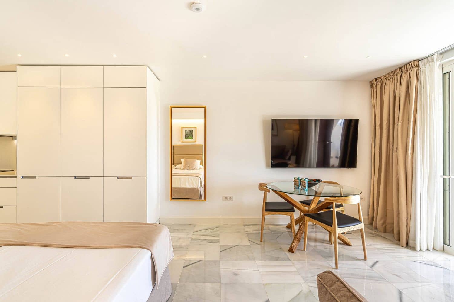 Appartement à vendre à Playa de las Americas avec piscine garage - 415 000 € (Ref: 8941041)