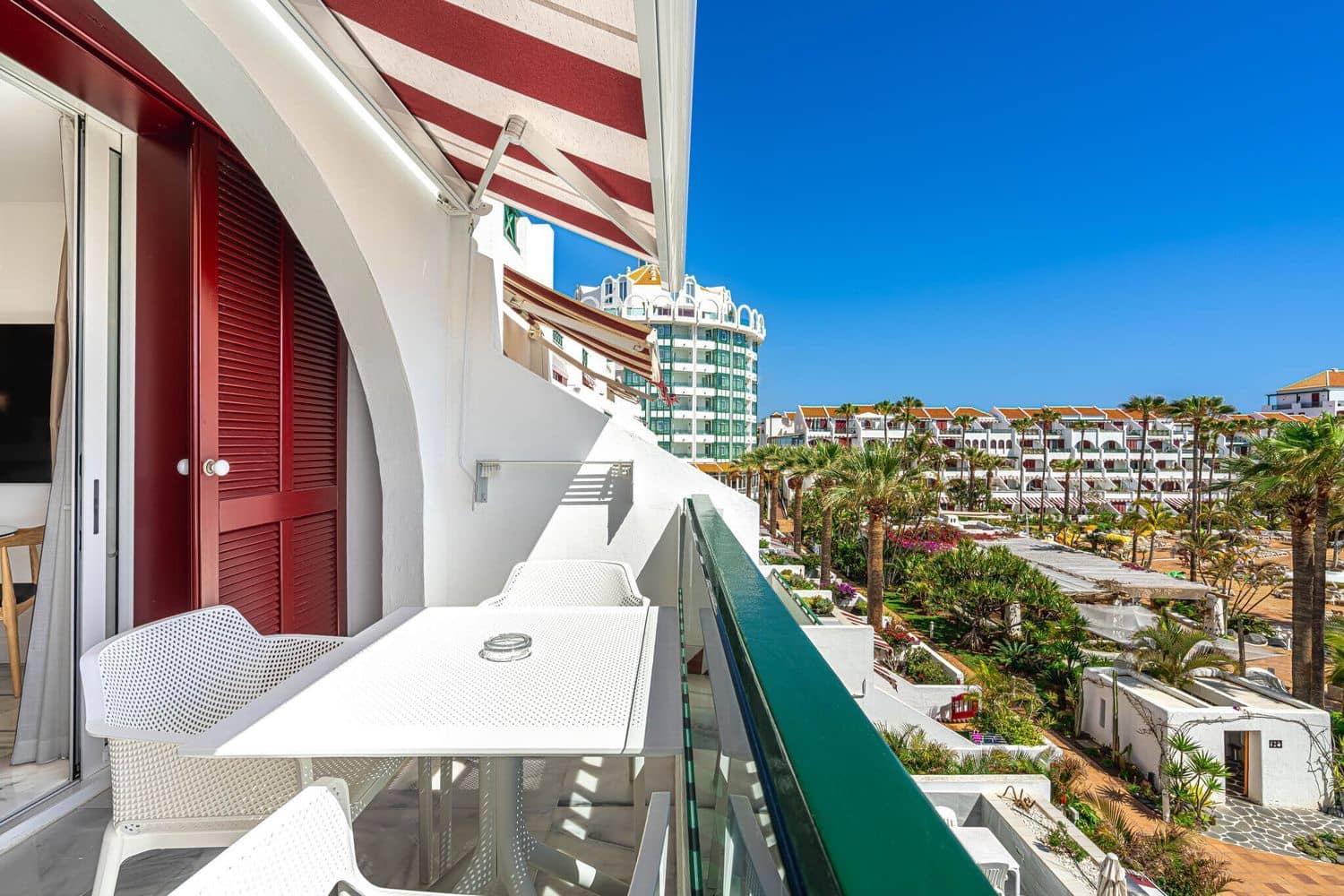 Appartement à vendre à Playa de las Americas avec piscine garage - 415 000 € (Ref: 8941041)