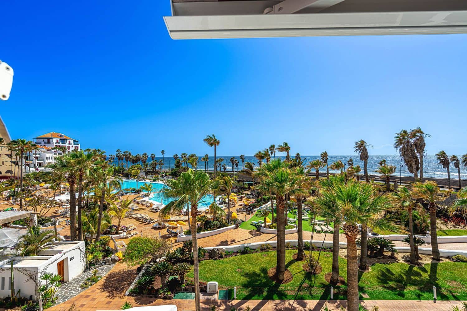 Appartement à vendre à Playa de las Americas avec piscine garage - 415 000 € (Ref: 8941041)