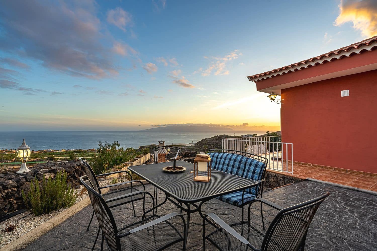 7 soveværelse Finca/Landehus til salg i Los Gigantes med swimmingpool garage - € 1.790.000 (Ref: 9022941)