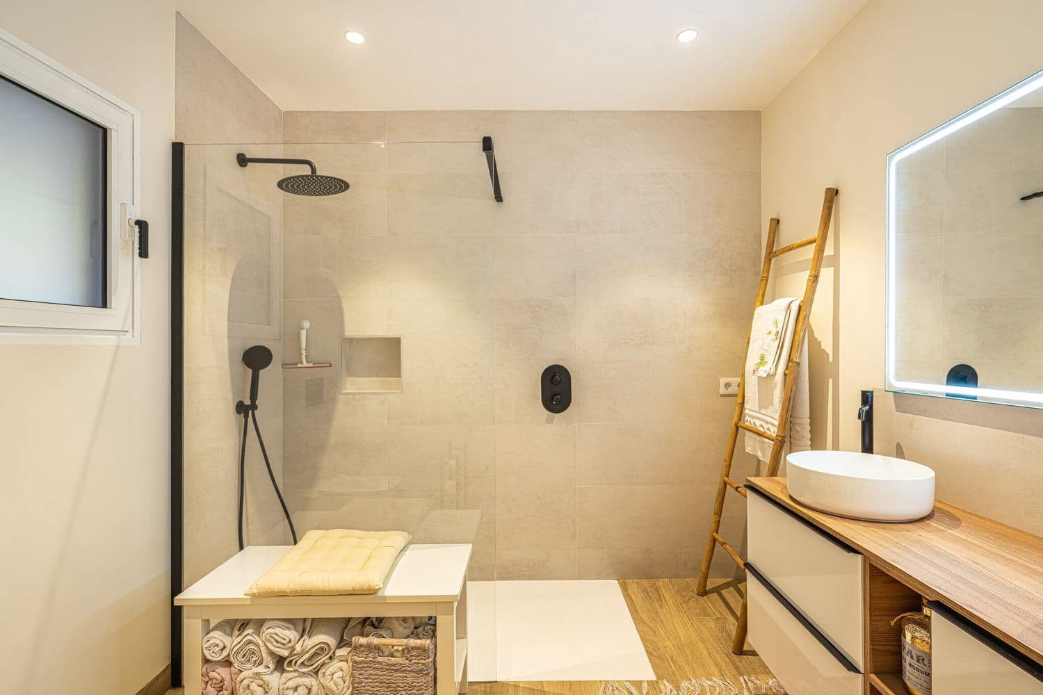 7 soveværelse Finca/Landehus til salg i Los Gigantes med swimmingpool garage - € 1.790.000 (Ref: 9022941)