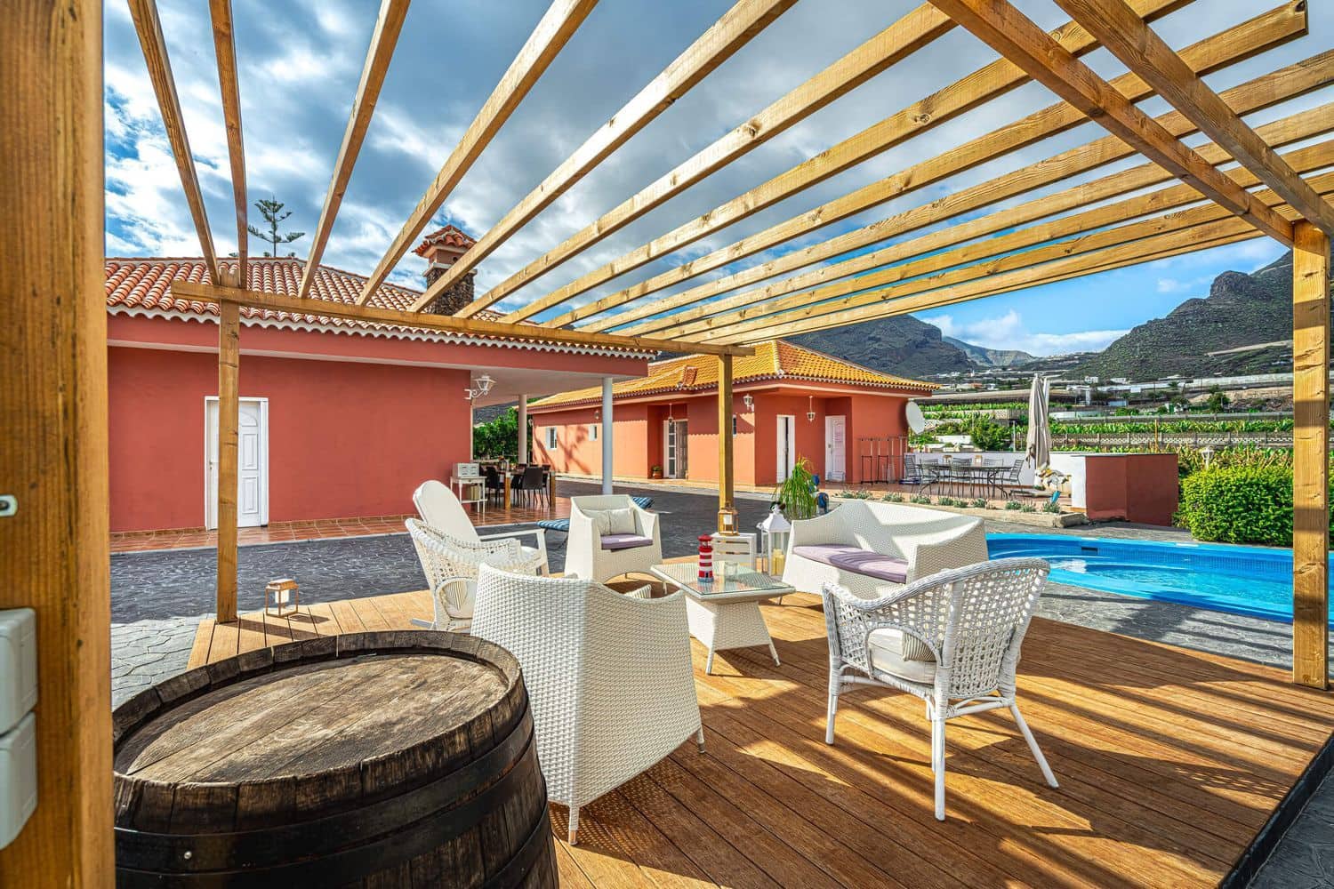 7 soveværelse Finca/Landehus til salg i Los Gigantes med swimmingpool garage - € 1.790.000 (Ref: 9022941)