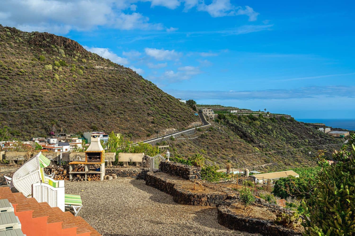 7 soveværelse Finca/Landehus til salg i Los Gigantes med swimmingpool garage - € 1.790.000 (Ref: 9022941)