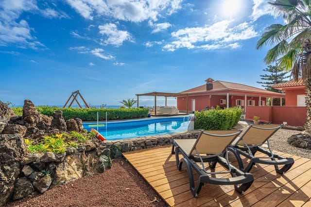 7 bedroom Finca/Country House for sale in Los Gigantes, Santiago del Teide with pool garage - € 1,790,000 (Ref: 9022941)