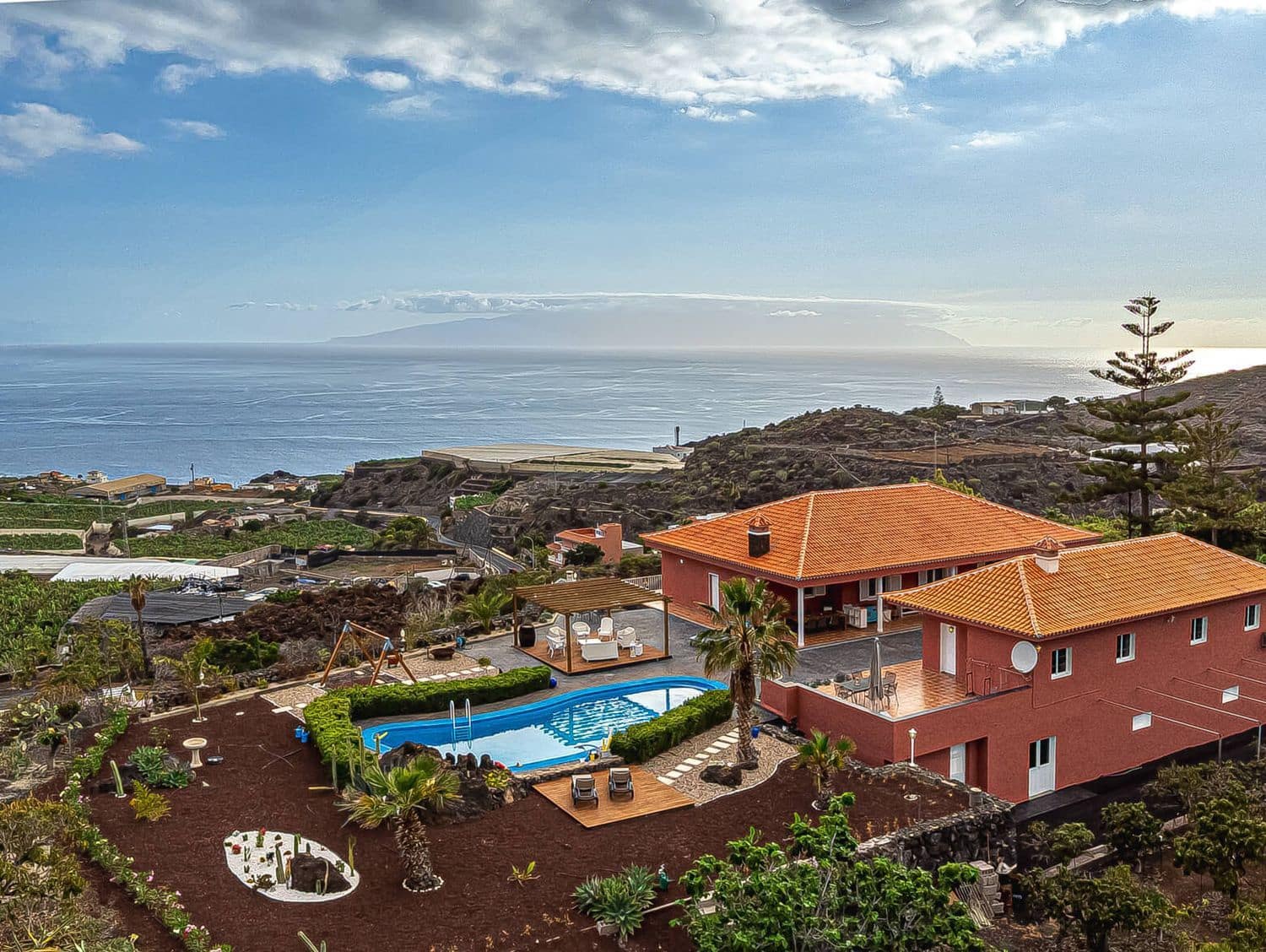 7 soveværelse Finca/Landehus til salg i Los Gigantes med swimmingpool garage - € 1.790.000 (Ref: 9022941)