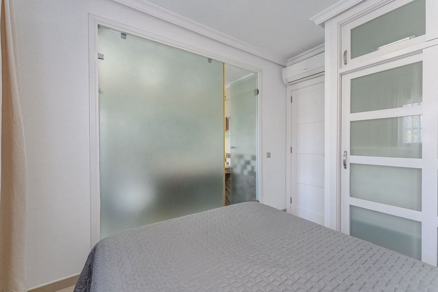 3 quarto Casa em Banda para venda em La Caleta Adeje com piscina garagem - 1 195 000 € (Ref: 9026227)