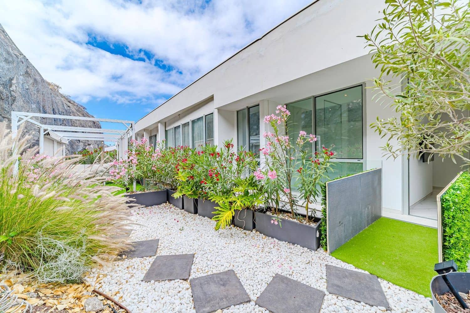 3 soveværelse Lejlighed til salg i Los Gigantes med swimmingpool garage - € 2.495.000 (Ref: 9133943)