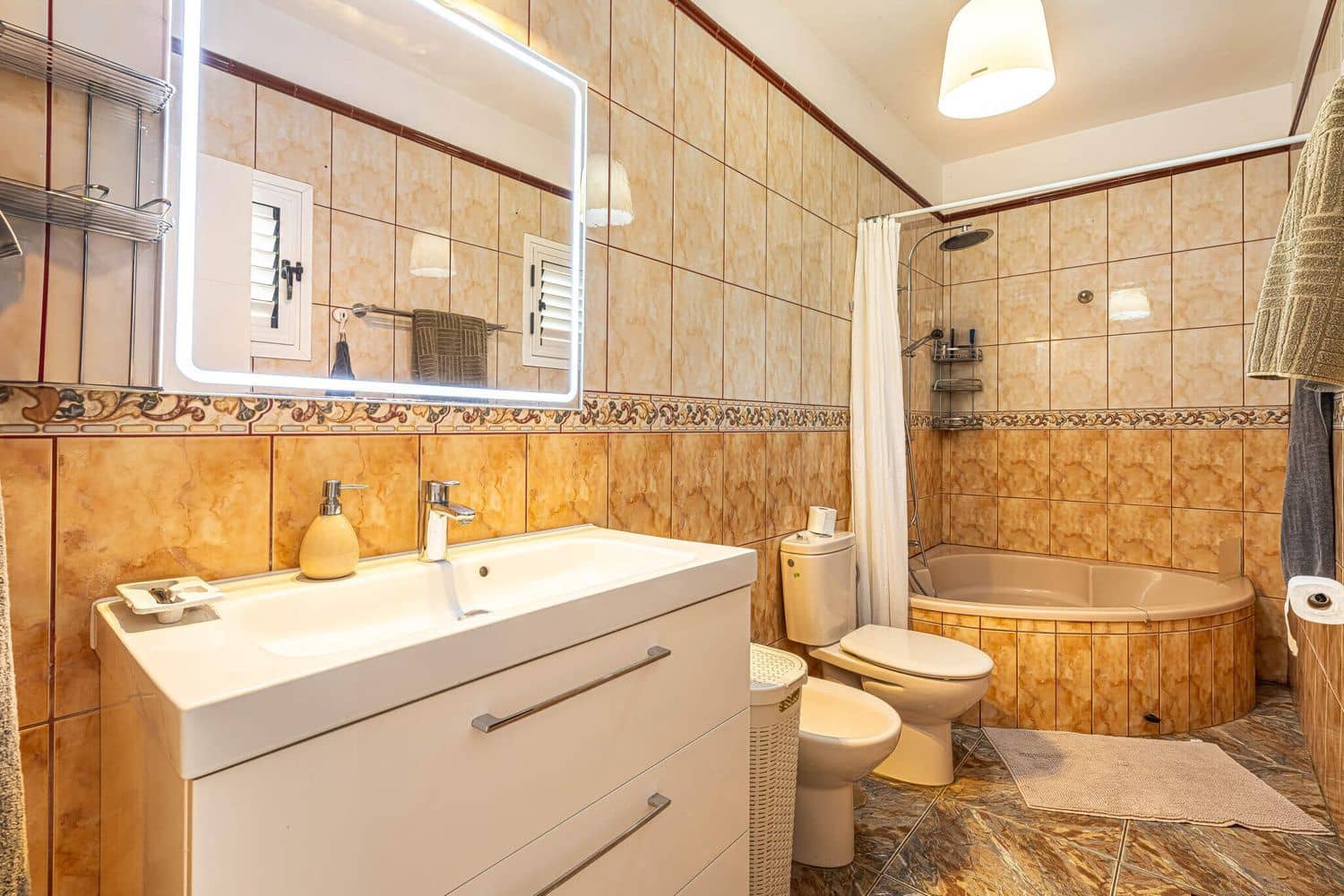 4 soveværelse Villa til salg i San Juan de la Rambla med garage - € 430.000 (Ref: 9157823)