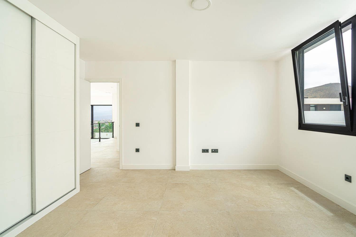 4 sovrum Villa till salu i Los Realejos med pool garage - 1 600 000 € (Ref: 9195287)