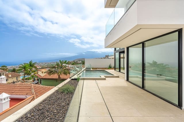 4 slaapkamer Villa te koop in Los Realejos met zwembad garage - € 1.600.000 (Ref: 9195287)