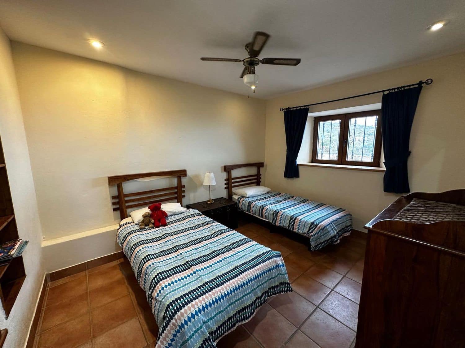 4 soveværelse Finca/Landehus til salg i Arona med swimmingpool garage - € 800.000 (Ref: 9204166)