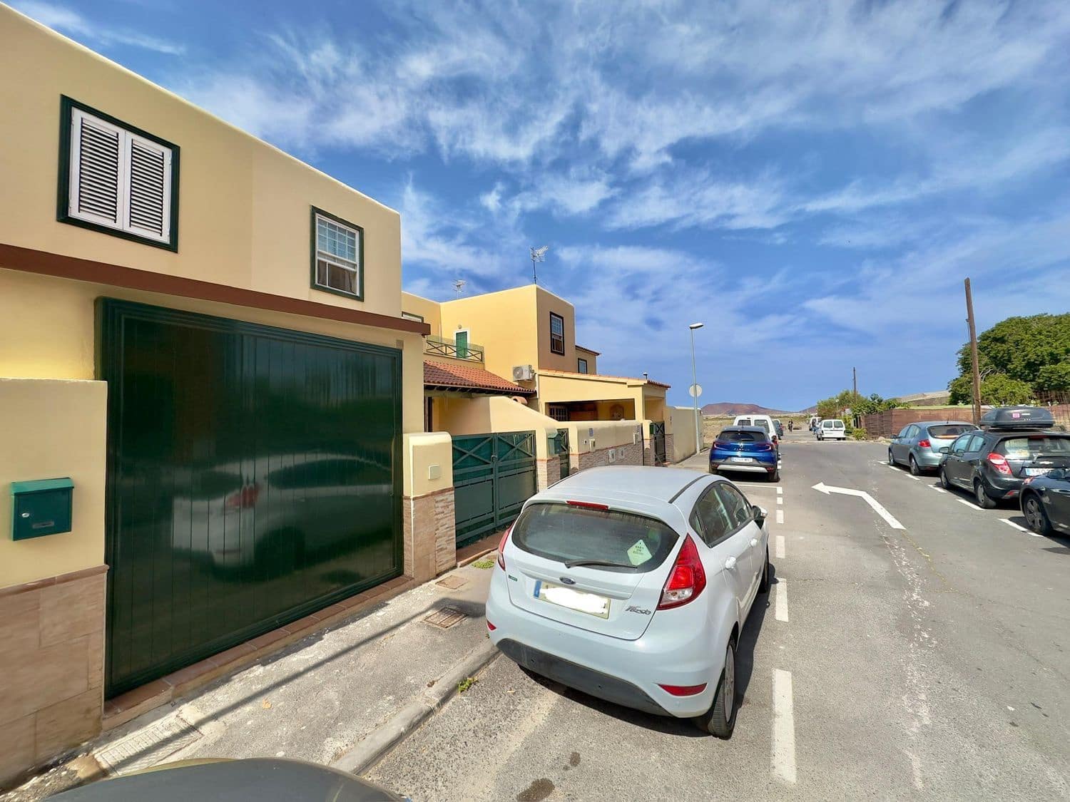 3 soveværelse Byhus til salg i Las Rosas (Las Galletas) med garage - € 399.900 (Ref: 9204167)