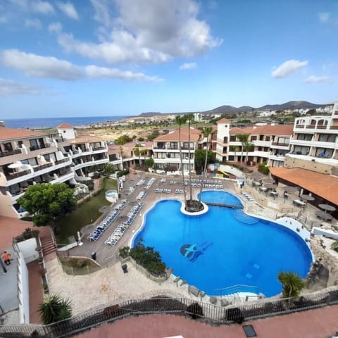 Kaupallinen myytävänä paikassa San Miguel de Abona - 110 000 € (Ref: 9235919)