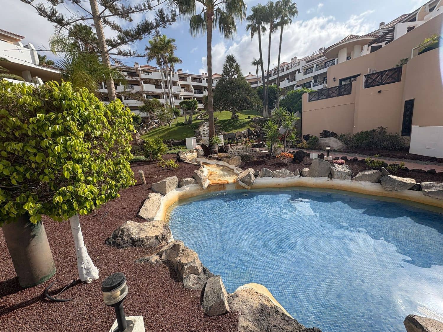 Comercial para venda em San Miguel de Abona - 110 000 € (Ref: 9235919)