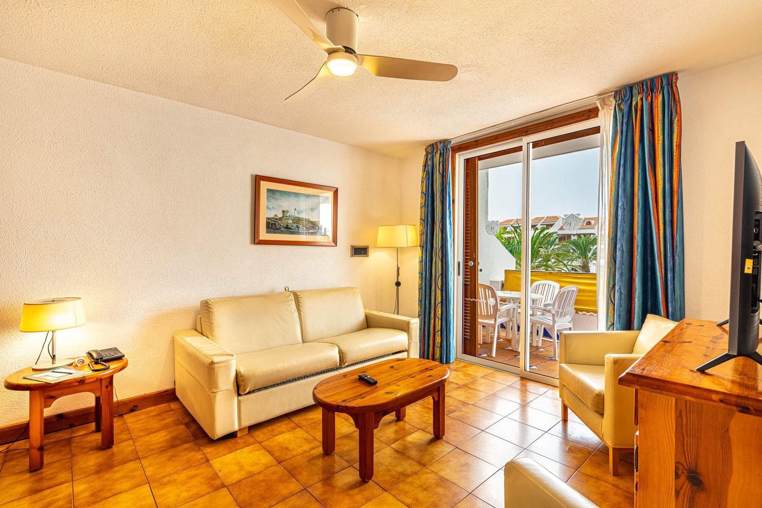 1 sypialnia Apartament na sprzedaż w Playa de las Americas z garażem - 425 000 € (Ref: 9246345)