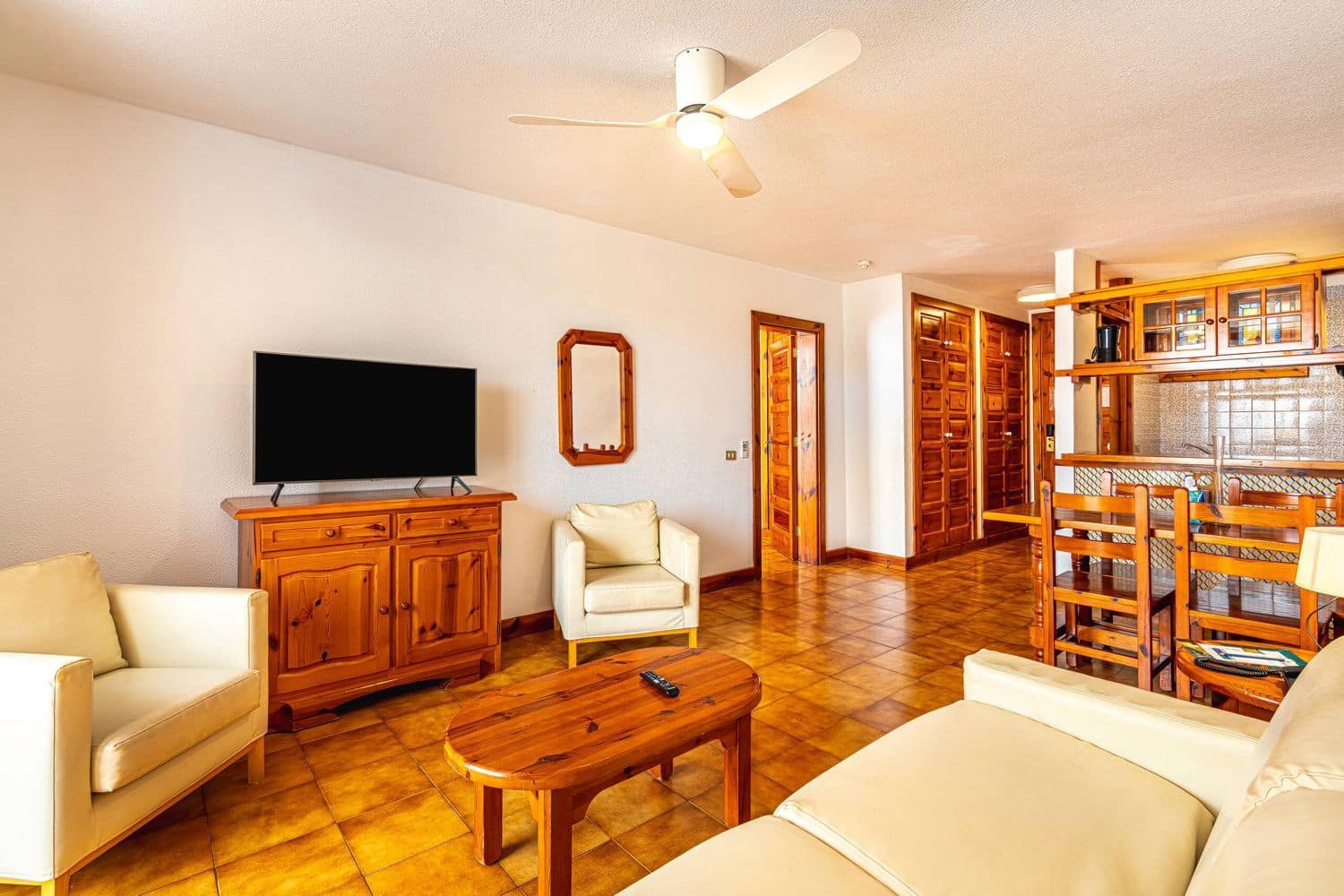 1 sypialnia Apartament na sprzedaż w Playa de las Americas z garażem - 425 000 € (Ref: 9246345)