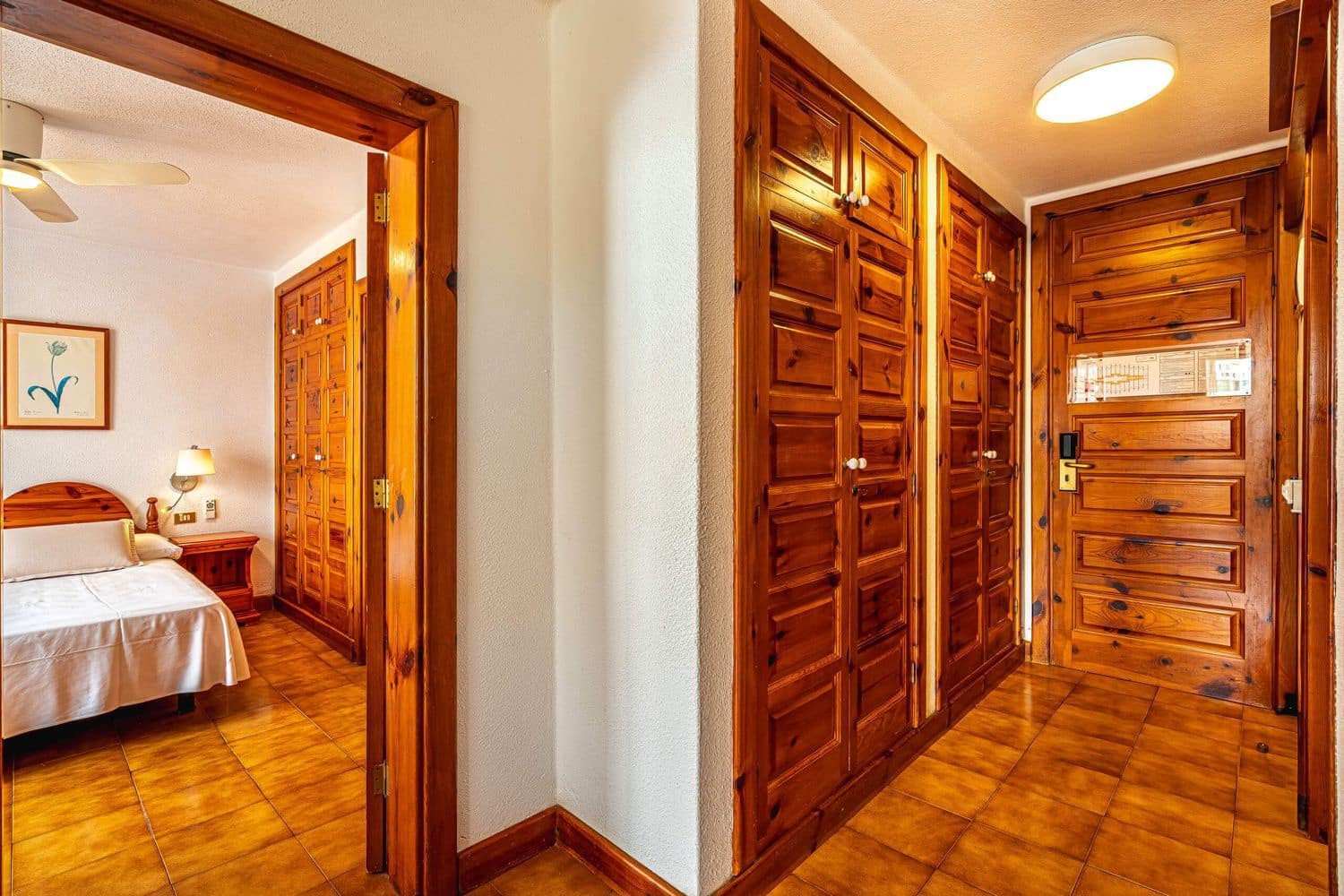 1 sypialnia Apartament na sprzedaż w Playa de las Americas z garażem - 425 000 € (Ref: 9246345)