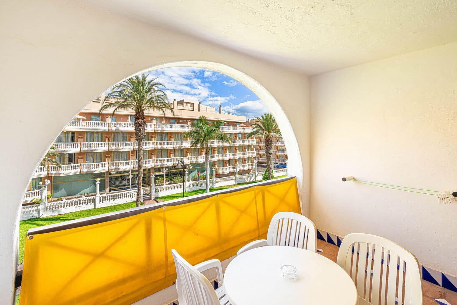 1 bedroom Apartment for sale in Playa de las Americas with garage - € 450,000 (Ref: 9294707)