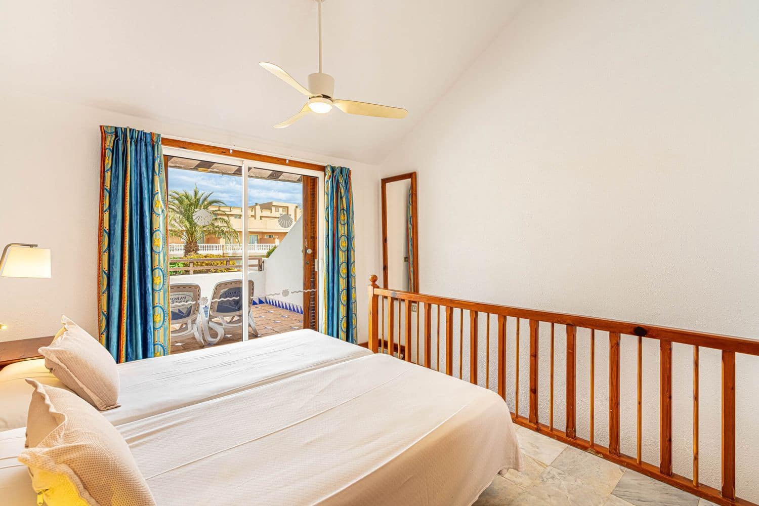 1 bedroom Apartment for sale in Playa de las Americas with garage - € 450,000 (Ref: 9294707)