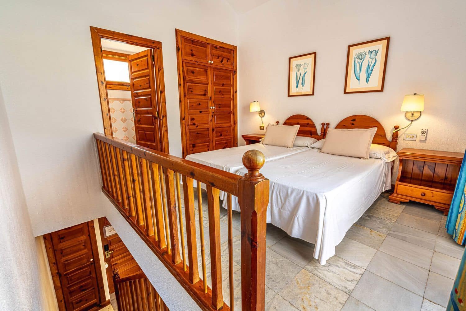 1 bedroom Apartment for sale in Playa de las Americas with garage - € 450,000 (Ref: 9294707)