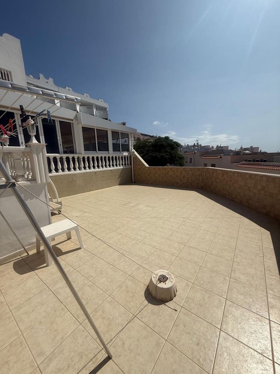 4 chambre Maison de Ville à vendre à Costa Adeje avec garage - 589 000 € (Ref: 9335645)