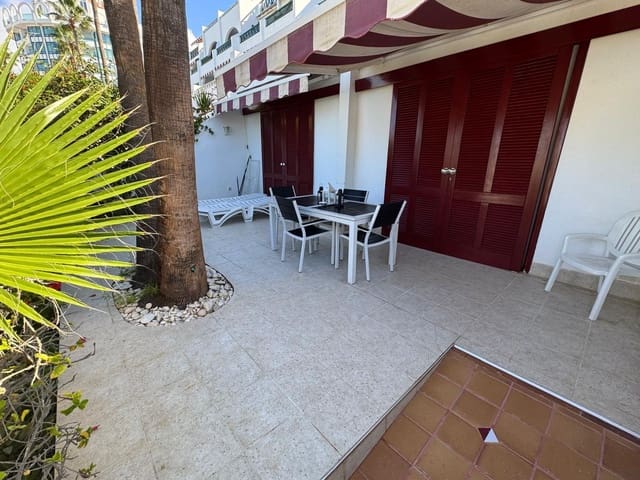 2 soverom Leilighet til salgs i Playa de las Americas, Arona med garasje - € 690 000 (Ref: 9374675)
