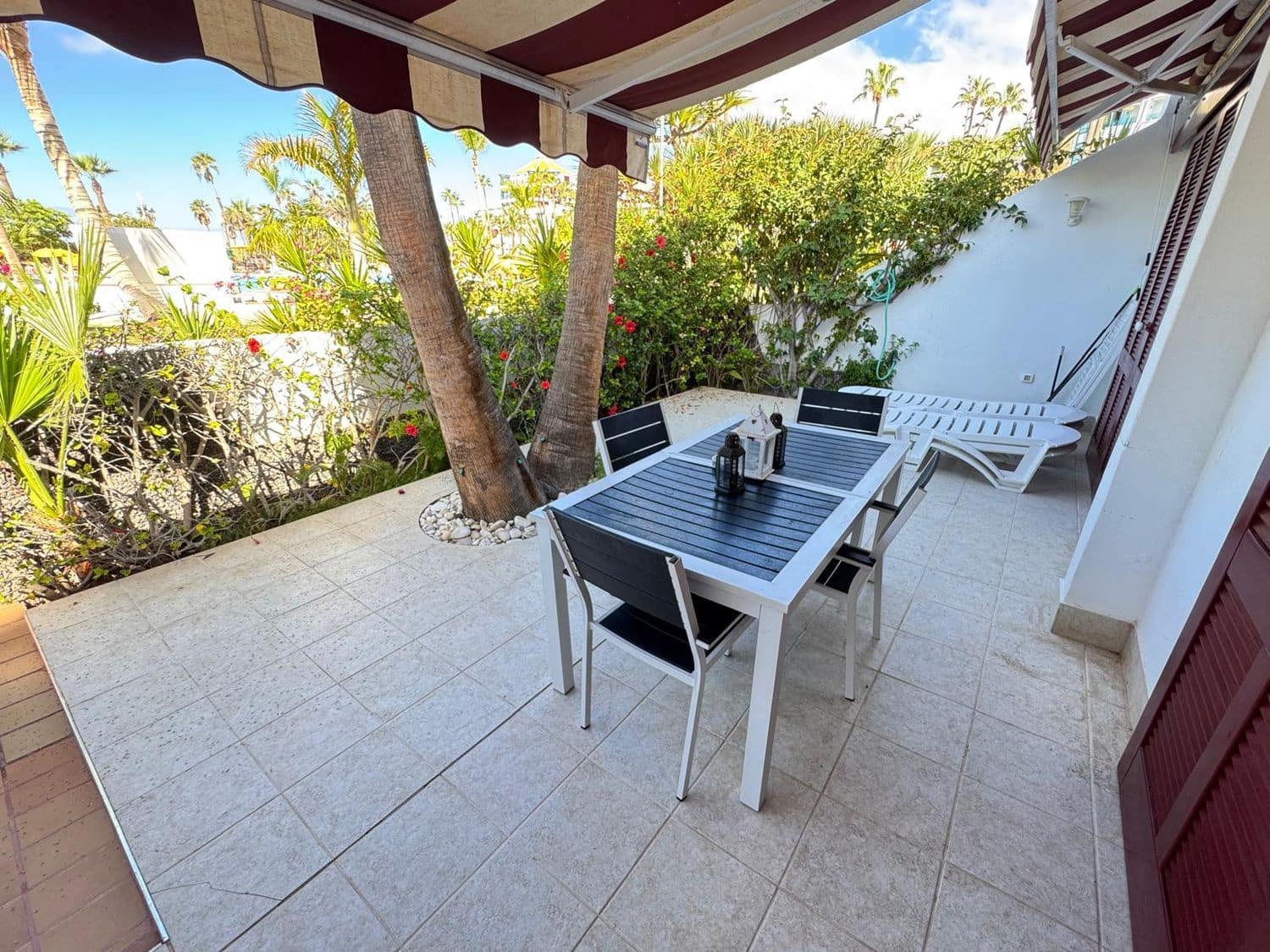 2 makuuhuone Huoneisto myytävänä paikassa Playa de las Americas mukana 
autotalli - 690 000 € (Ref: 9374675)