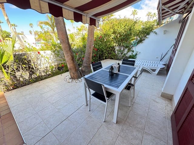 2 soverom Leilighet til salgs i Playa de las Americas, Arona med garasje - € 690 000 (Ref: 9374675)