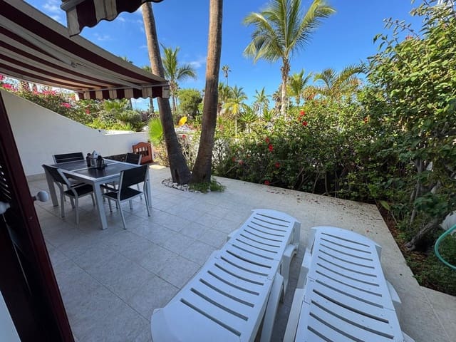 2 soverom Leilighet til salgs i Playa de las Americas, Arona med garasje - € 690 000 (Ref: 9374675)