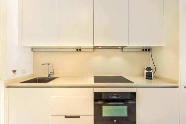 Lejlighed til salg i Playa de las Americas, Arona med swimmingpool garage - € 430.000 (Ref: 9406262)