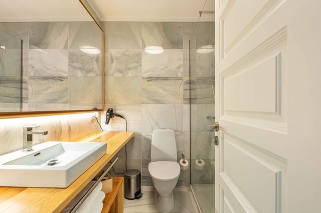 Lejlighed til salg i Playa de las Americas, Arona med swimmingpool garage - € 430.000 (Ref: 9406262)