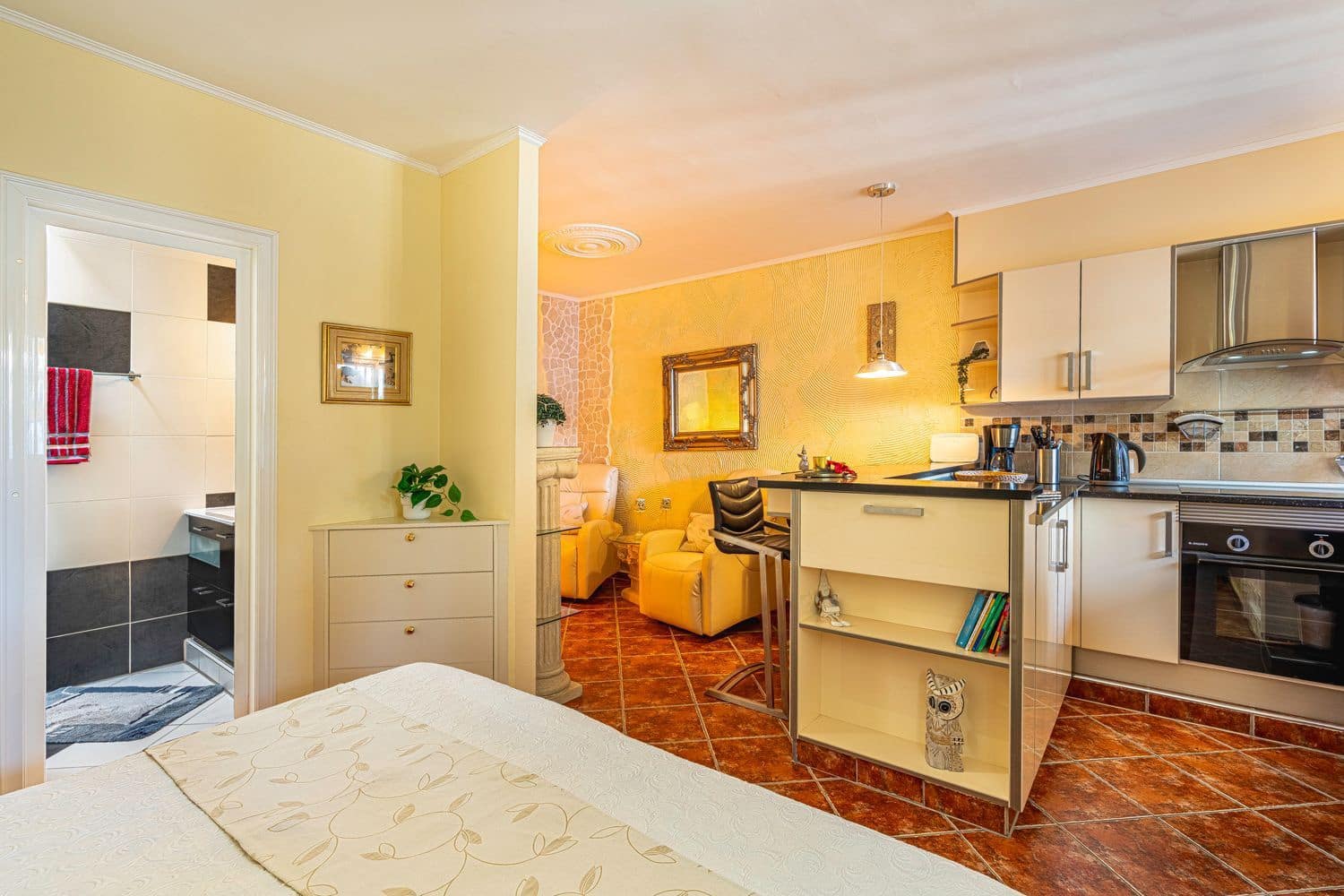 Apartment for sale in Arona with pool garage - € 165,000 (Ref: 9439509)