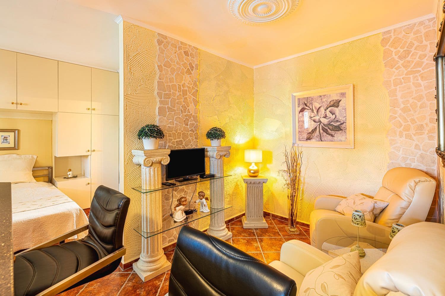 Apartment for sale in Arona with pool garage - € 165,000 (Ref: 9439509)