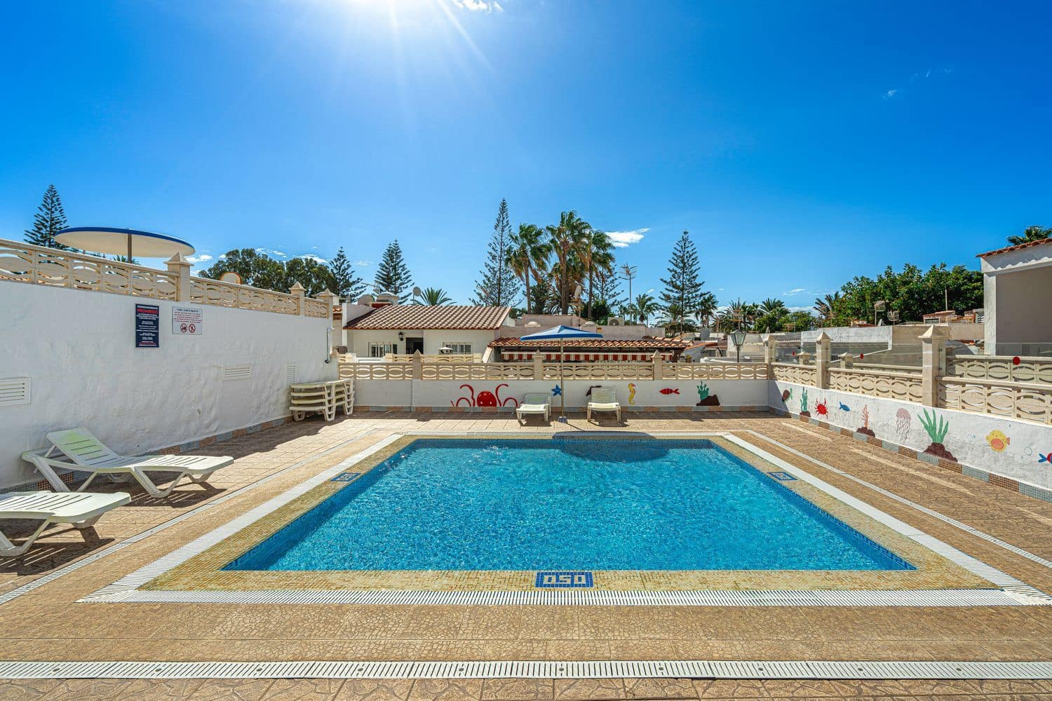 Apartment for sale in Arona with pool garage - € 165,000 (Ref: 9439509)