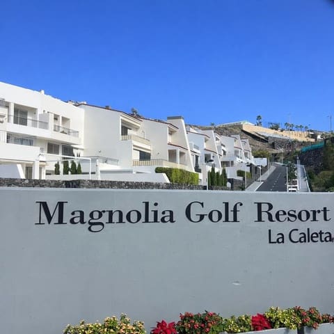 2 soveværelse Lejlighed til salg i La Caleta Adeje, Adeje med swimmingpool garage - € 995.000 (Ref: 9494300)