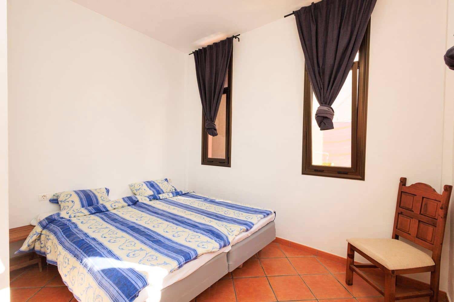 4 bedroom Finca/Country House for sale in Guia de Isora with garage - € 720,000 (Ref: 9535411)