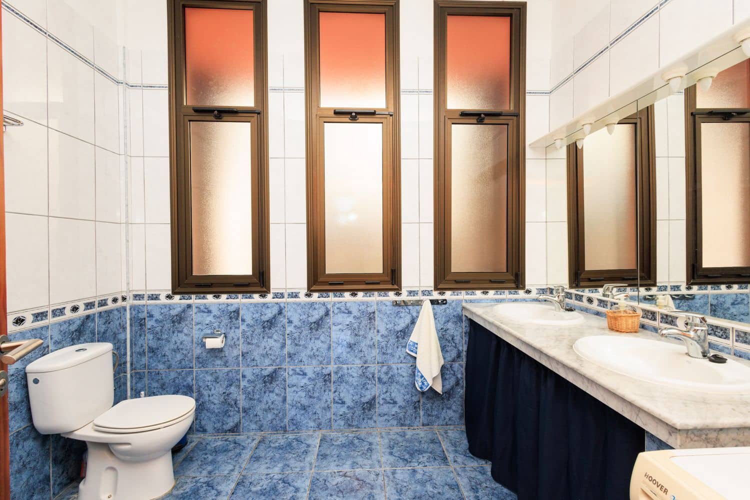 4 bedroom Finca/Country House for sale in Guia de Isora with garage - € 720,000 (Ref: 9535411)