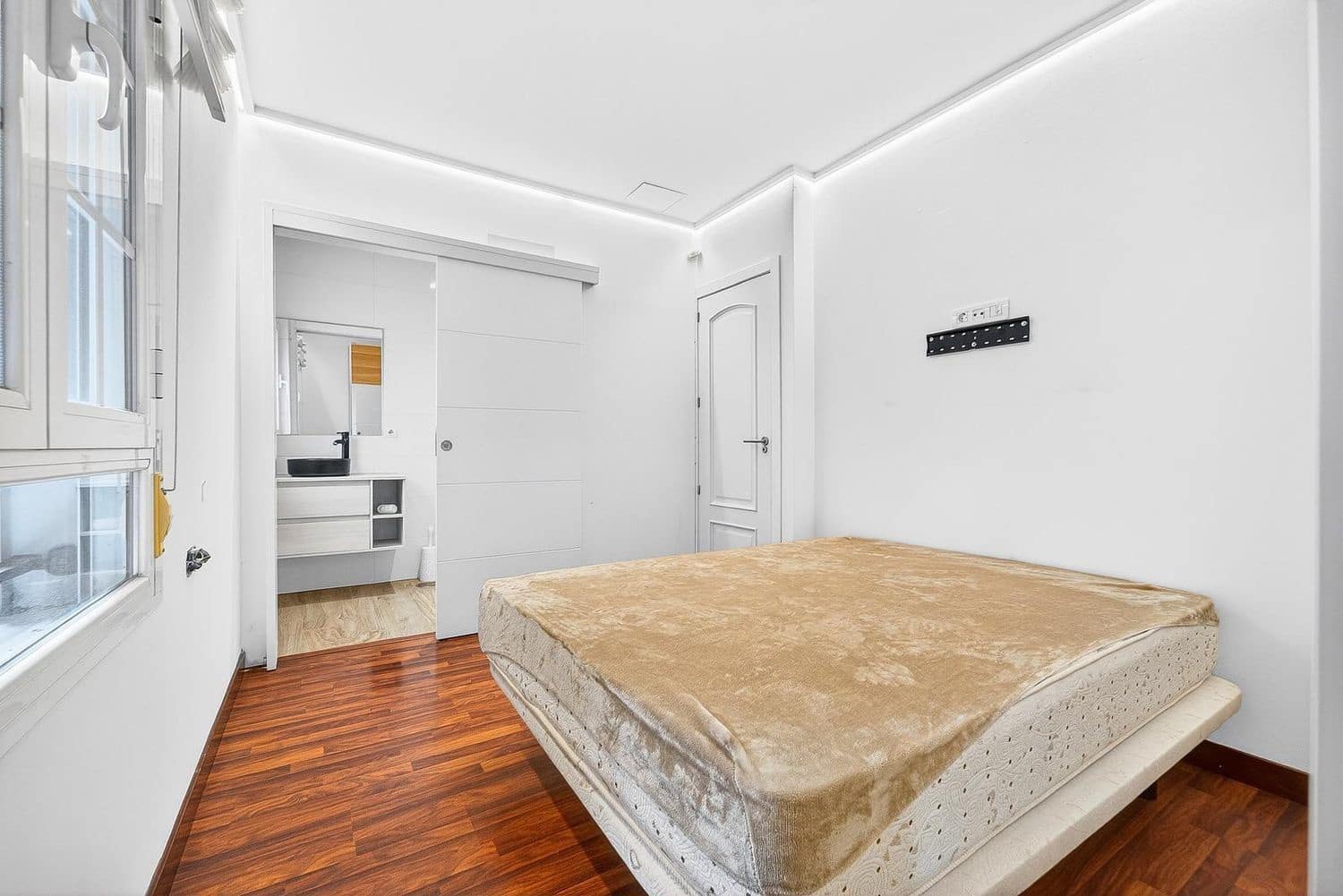 Chalet de 5 habitaciones en Los Cristianos en venta con piscina garaje - 1.790.000 € (Ref: 9697956)