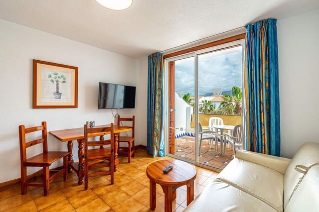 Appartement à vendre à Playa de las Americas, Arona avec piscine garage - 305 000 € (Ref: 9780003)